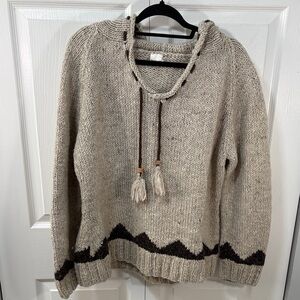 100% wool Knit Sweater